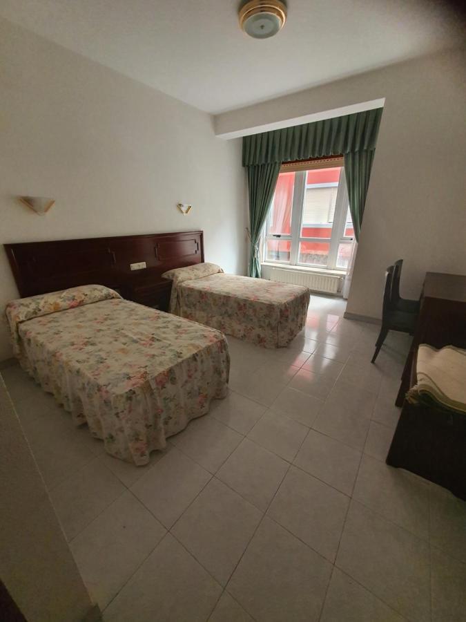 Hotel Flor De Loto Ordes Zewnętrze zdjęcie